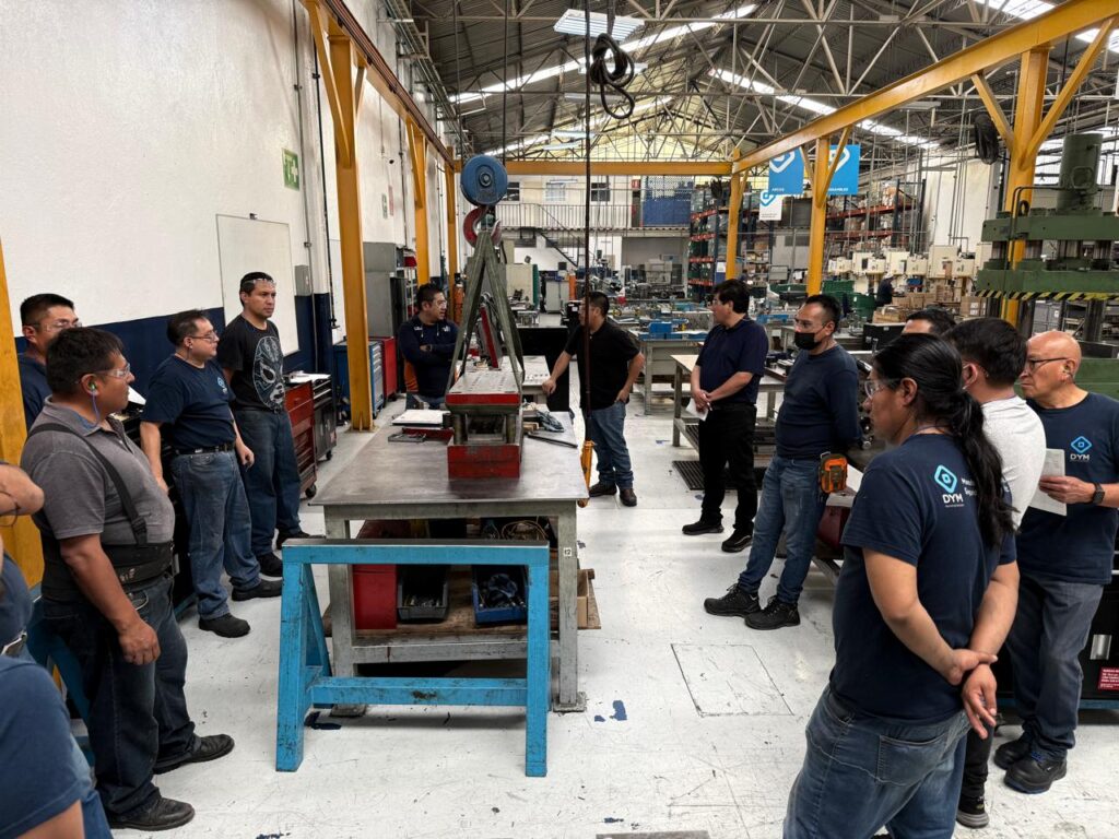 TOOLMAKERS SCHOOL